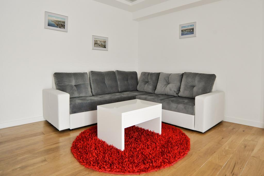 Apartment Domalu Old Town Ζαντάρ Εξωτερικό φωτογραφία