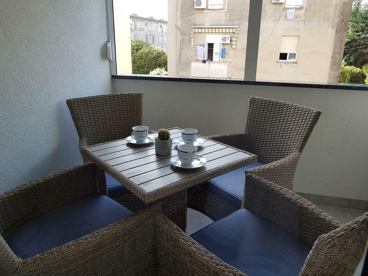Apartment Domalu Old Town Ζαντάρ Εξωτερικό φωτογραφία